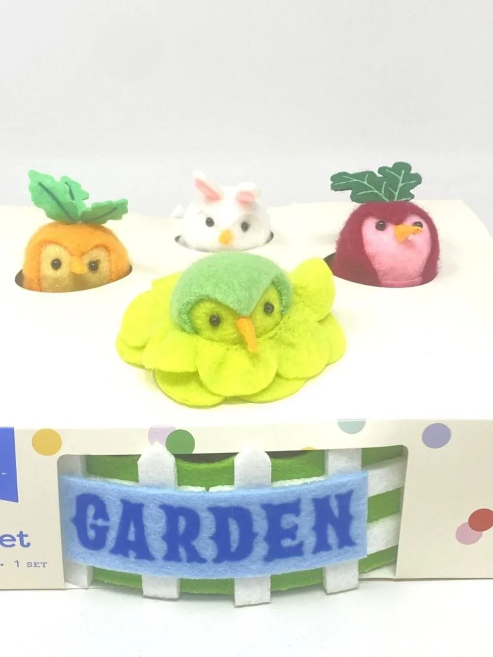 Featherly Friends™ Easter Decorative Garden Set - Spritz™ Decor 2026